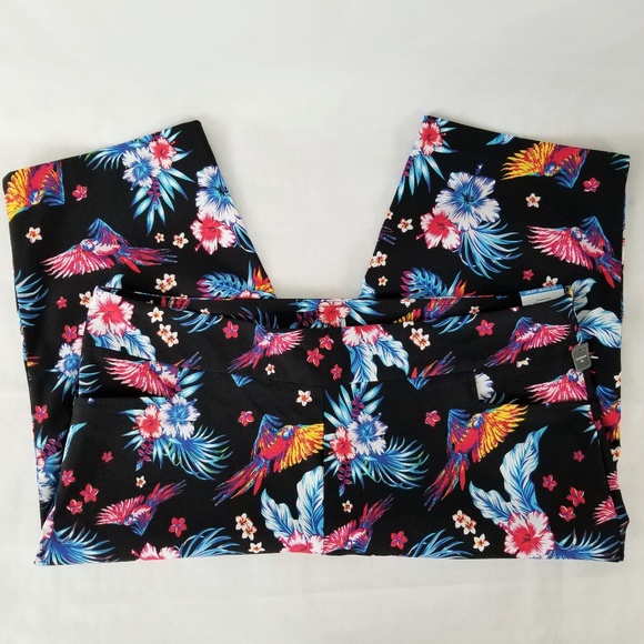 Terra & Sky Pants - Terra&Sky 2X  Capri Tropical Comfortable Fit